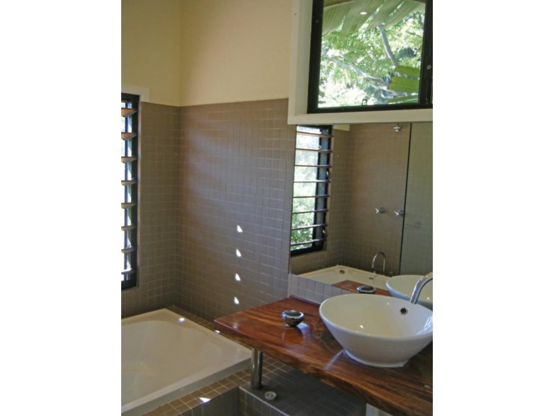 19 Julianne Pl, Bexhill NSW 2480