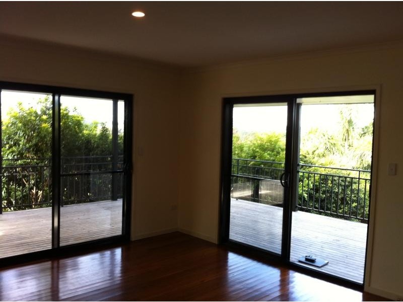 12 Barby Cres, Bangalow NSW 2479