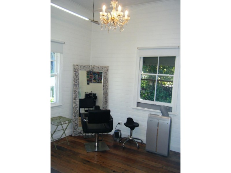 25a Lismore Rd, Bangalow NSW 2479