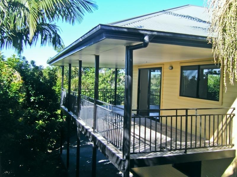 12 Barby Cres, Bangalow NSW 2479