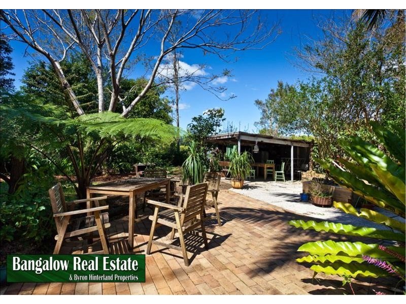 9 Lismore Rd, Bangalow NSW 2479