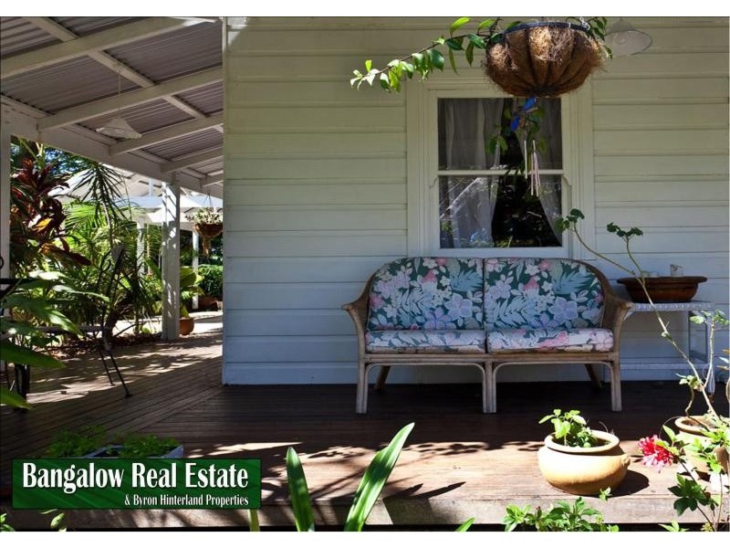 9 Lismore Rd, Bangalow NSW 2479