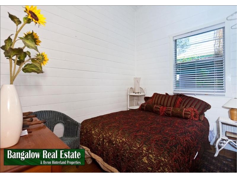 9 Lismore Rd, Bangalow NSW 2479