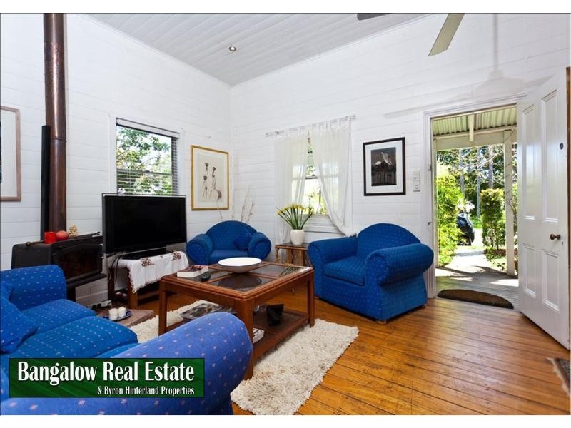 9 Lismore Rd, Bangalow NSW 2479