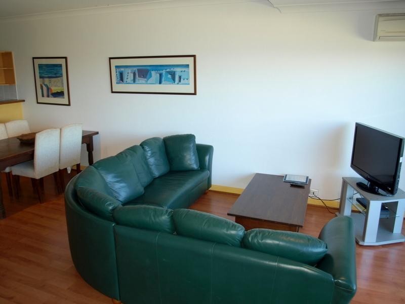 3/130 Beach St, Coogee NSW 2034