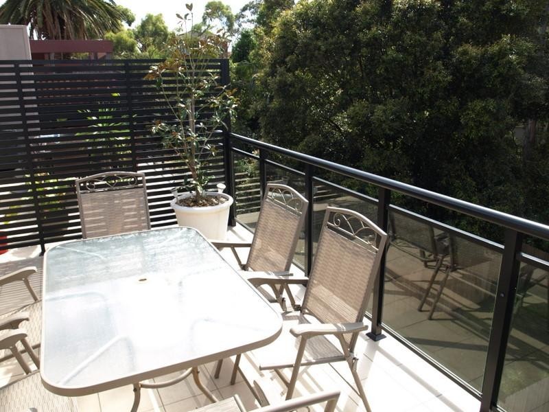 1/141 Mount St, Coogee NSW 2034