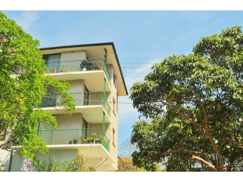 8/110 Coogee Bay  Rd, Coogee NSW 2034