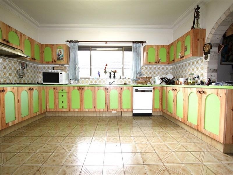 2A Hillcrest Ave, Wiley Park NSW 2195