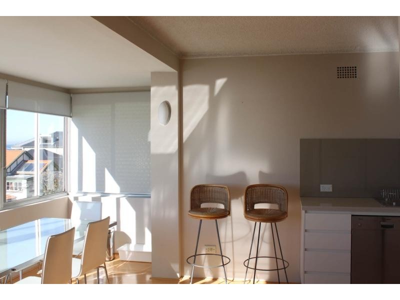 8/4 Dundas St, Coogee NSW 2034