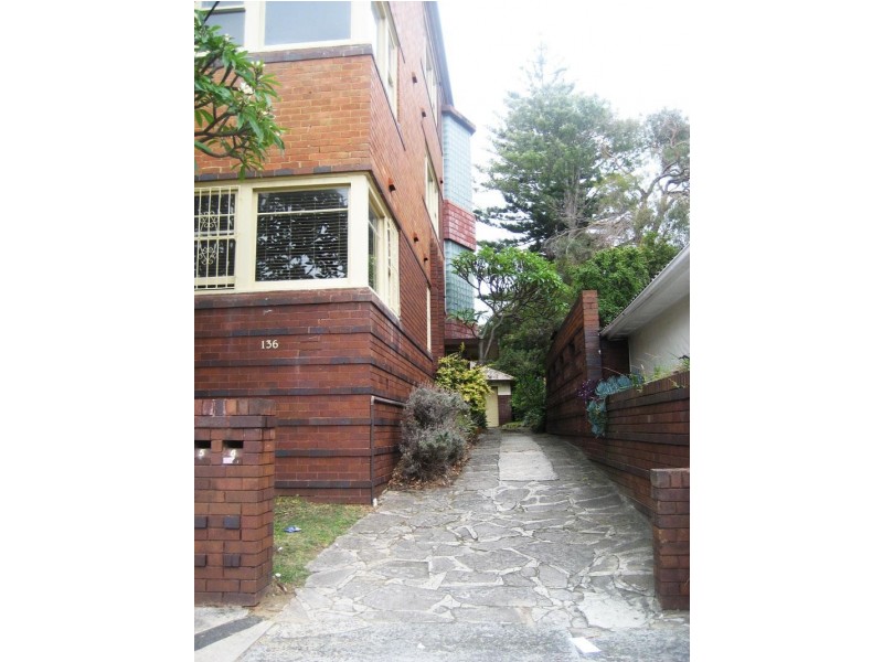 4/136 Brook St, Coogee NSW 2034