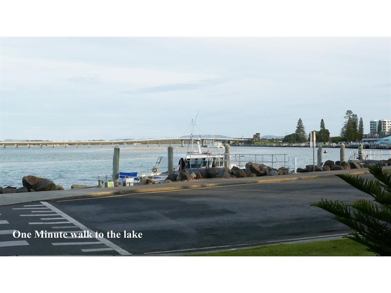 2/19 Beach St, Tuncurry NSW 2428