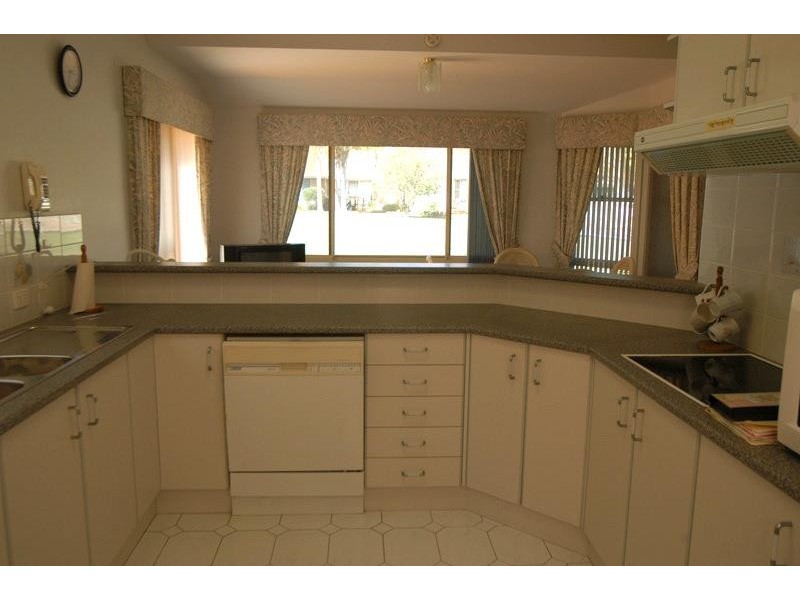 10/7 Kenrose St, Forster NSW 2428