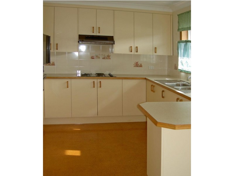 2/14 Montego Pl, Tuncurry NSW 2428