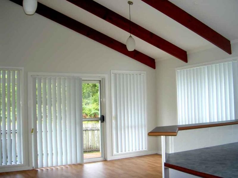 2/13 Helen  St, Forster NSW 2428