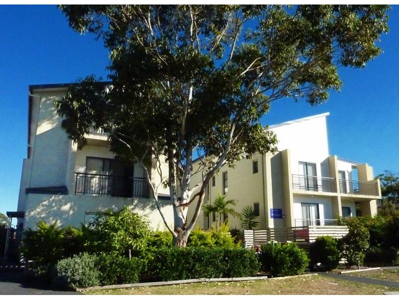 1/60-62 Wharf St, Tuncurry NSW 2428