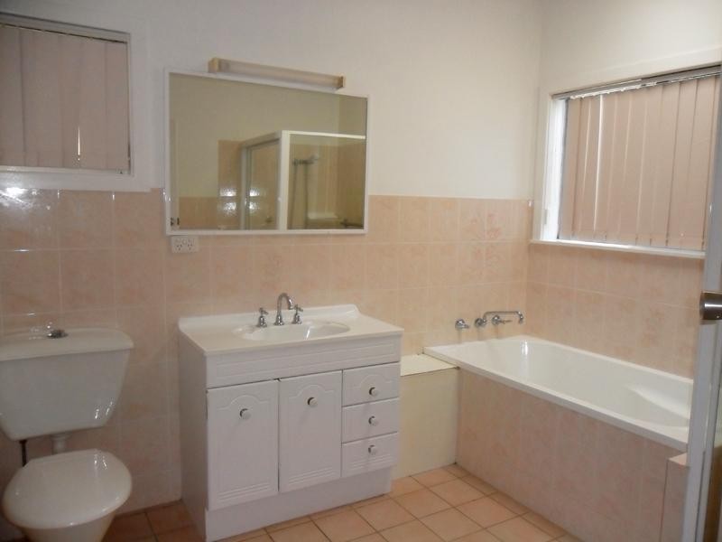 33 Bruce St, Forster NSW 2428