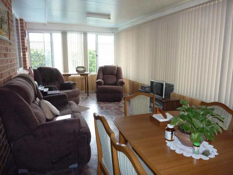 19 Christian Cres, Forster NSW 2428