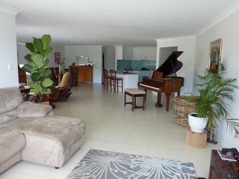 43  Wamarra Cres, Forster NSW 2428