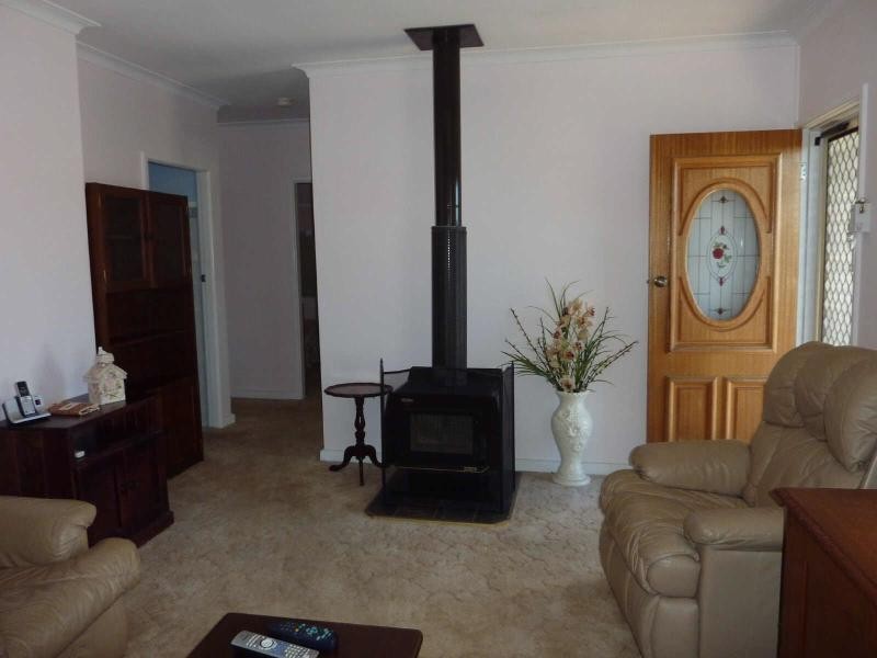 101  Lake St, Forster NSW 2428