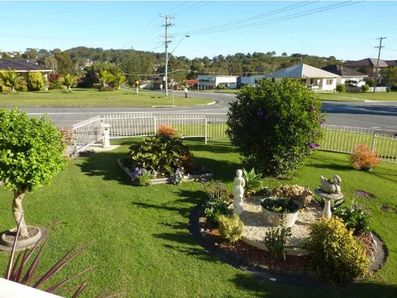 101  Lake St, Forster NSW 2428