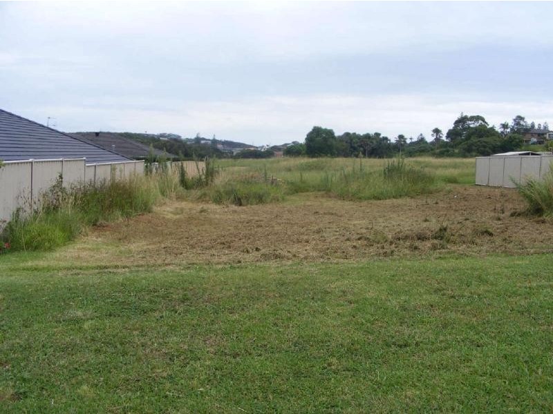 11  Leonardo Ave, Forster NSW 2428