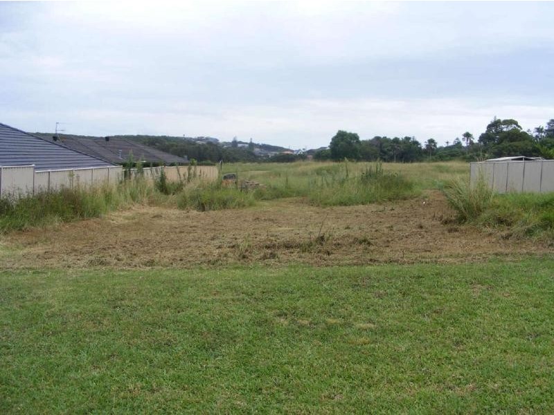 11  Leonardo Ave, Forster NSW 2428