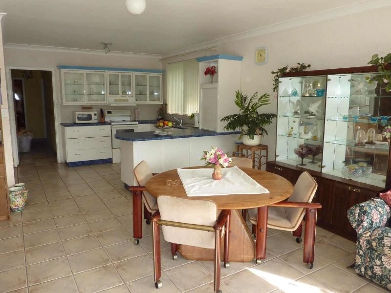 23  Cavill Ave, Forster NSW 2428