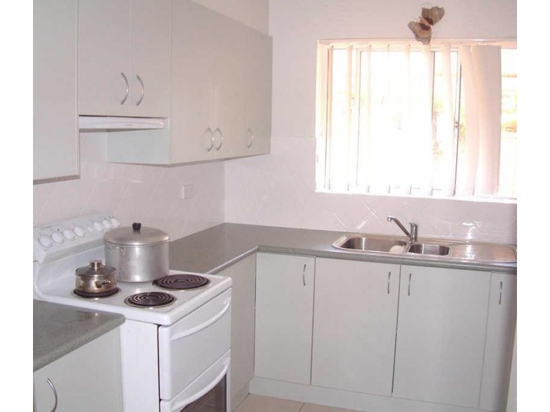 3/10  Wilson St, Tuncurry NSW 2428