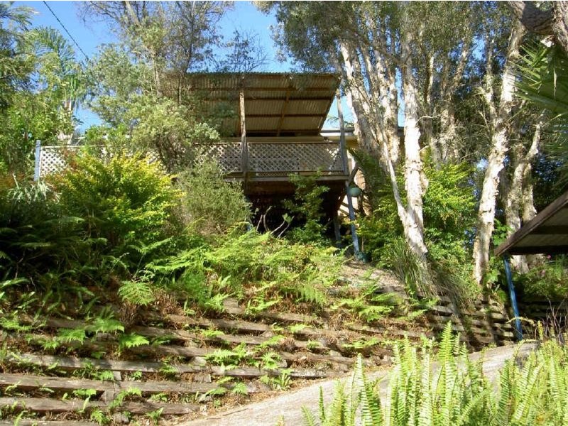 24  Pipers Bay Dr, Forster NSW 2428