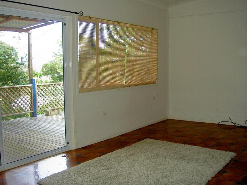 24 Pipers Bay Dr, Forster NSW 2428