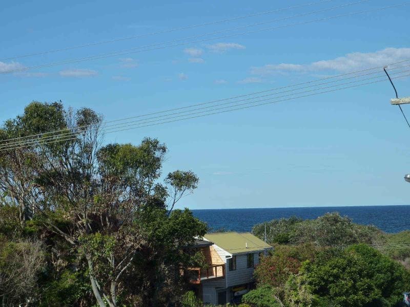 51  Ocean Dr, Wallabi Point NSW 2430