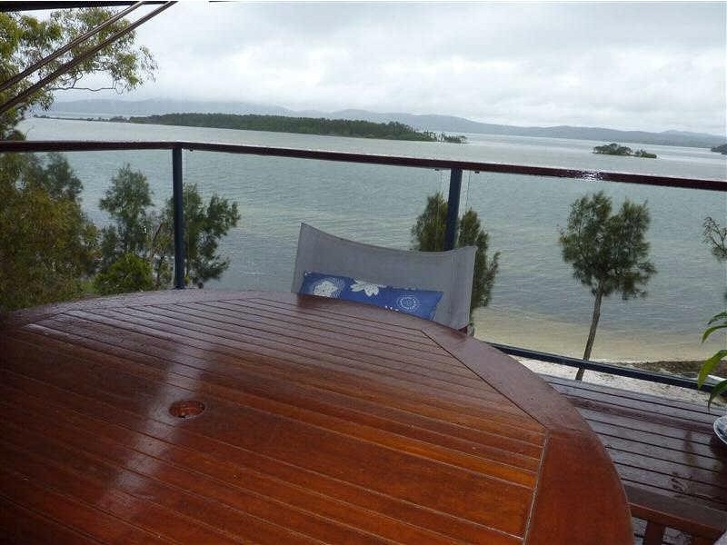 3  Wharf Rd, Green Point NSW 2428