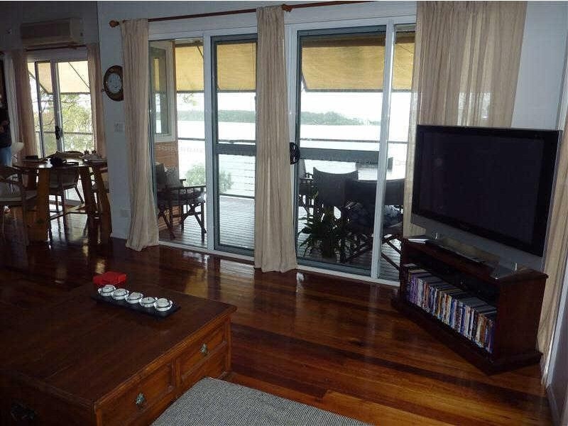 3  Wharf Rd, Green Point NSW 2428