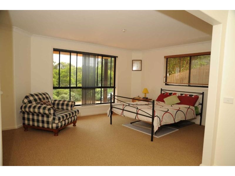 36  Daphne St, Forster NSW 2428