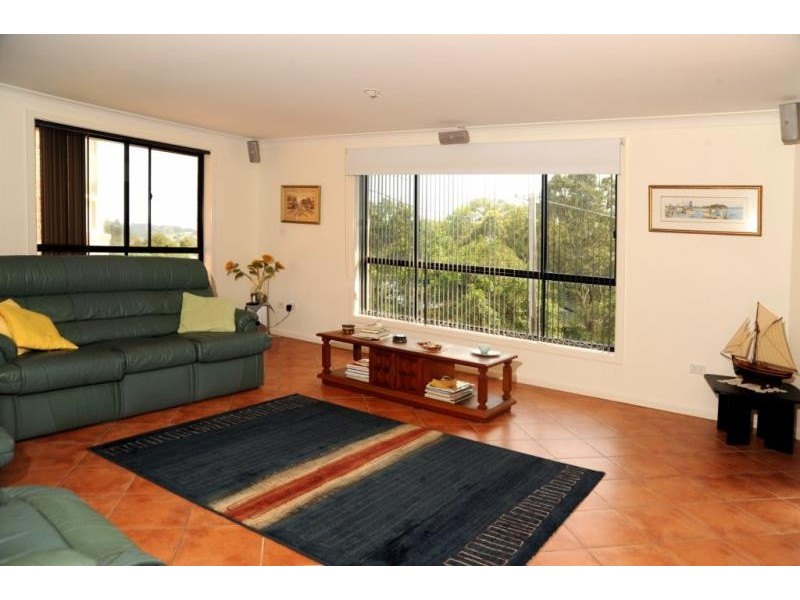 36  Daphne St, Forster NSW 2428