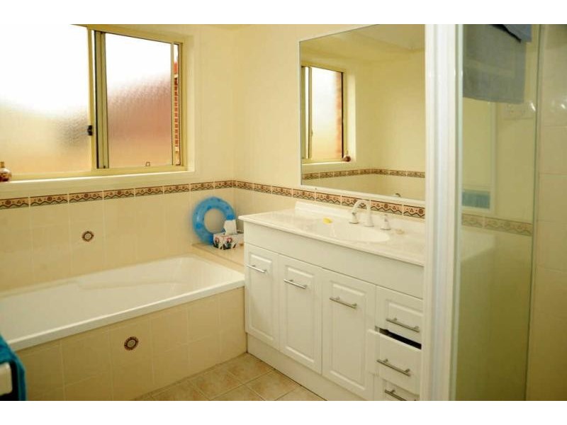 90  Myall Dr, Forster NSW 2428