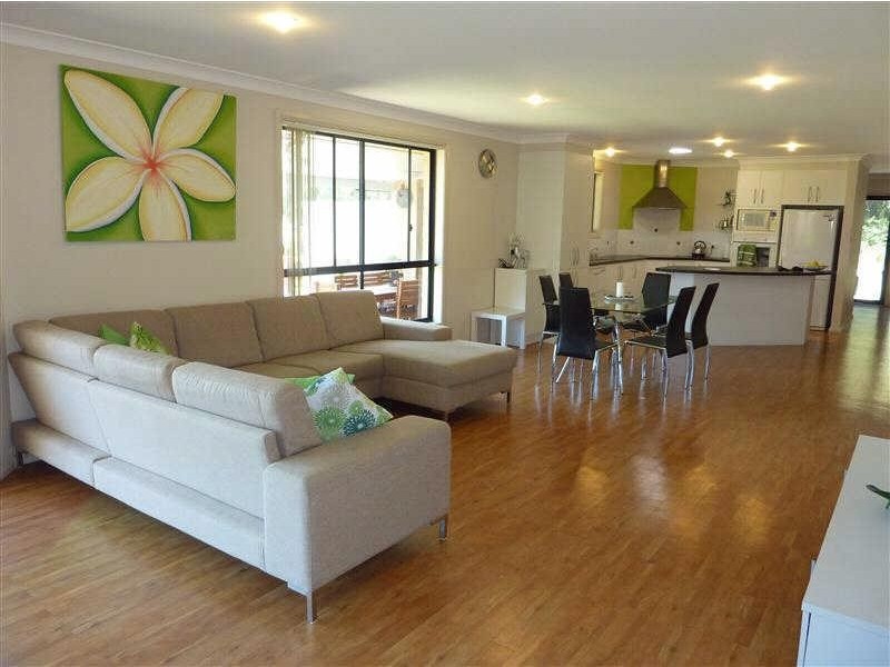 28  The Southern Pkwy, Forster NSW 2428