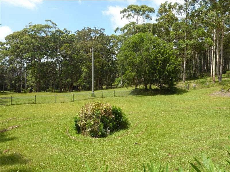 3023  The Lakesway Way, Tarbuck Bay NSW 2428