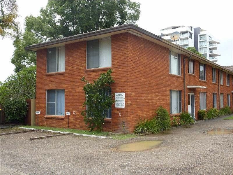 10 -27  Wallis St, Forster NSW 2428