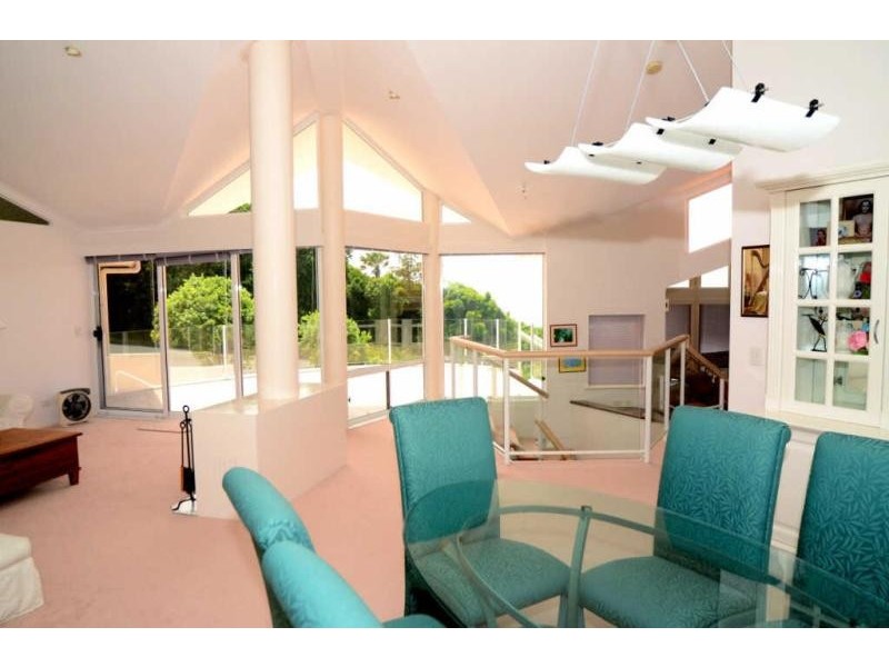 1  Burgess Rd, Forster NSW 2428