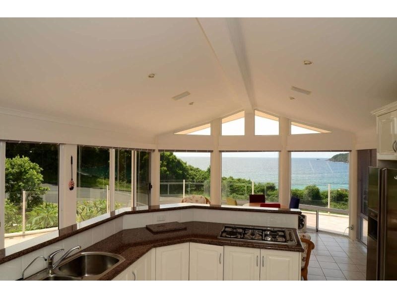 1  Burgess Rd, Forster NSW 2428