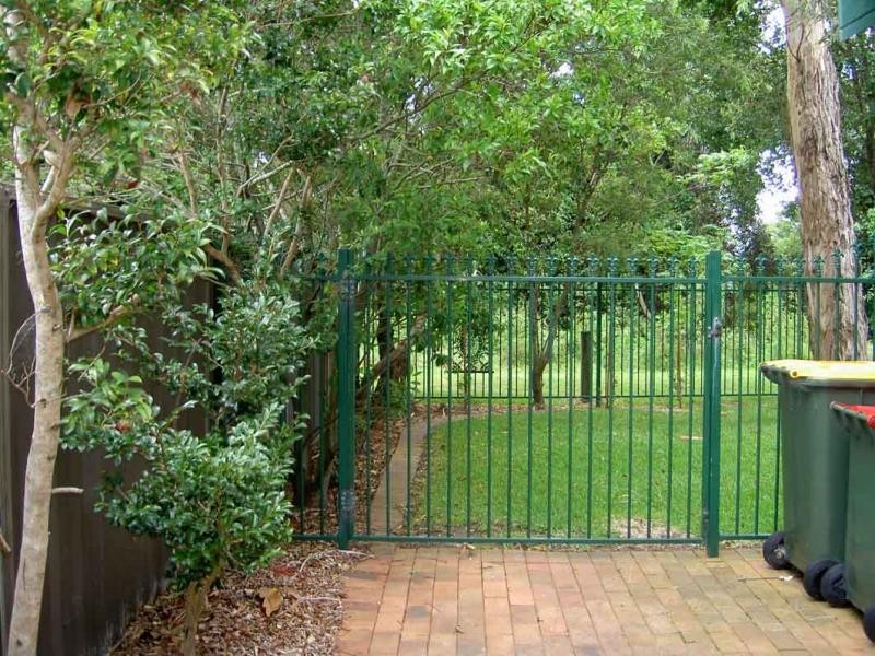 4/2 Mark St, Forster NSW 2428