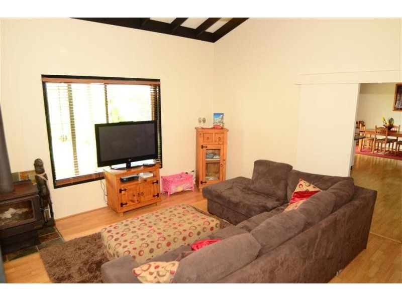 39 Hawaii Ave, Forster NSW 2428