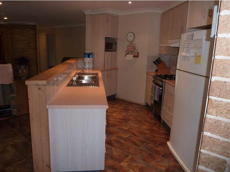 11  Oasis Pde, Tuncurry NSW 2428