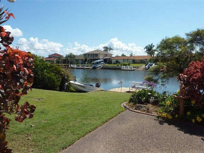 31  Wyuna Pl, Forster NSW 2428