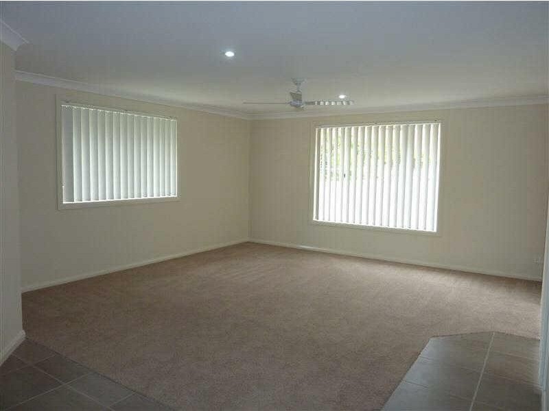 4  Unit 2 Caryota Pl, Forster NSW 2428