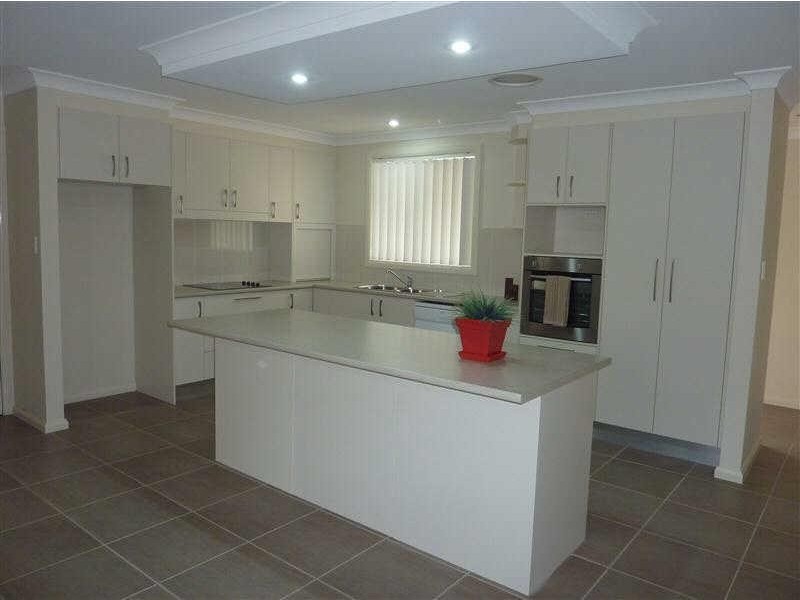 4  Unit 2 Caryota Pl, Forster NSW 2428