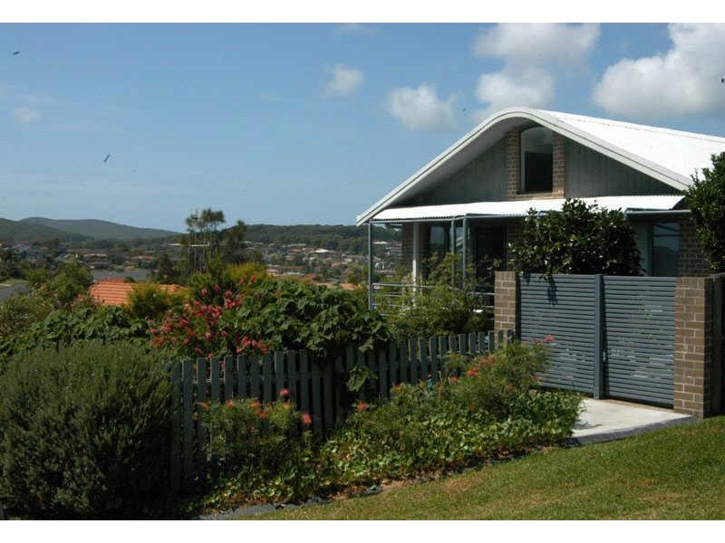 3  Affleck Cl, Forster NSW 2428