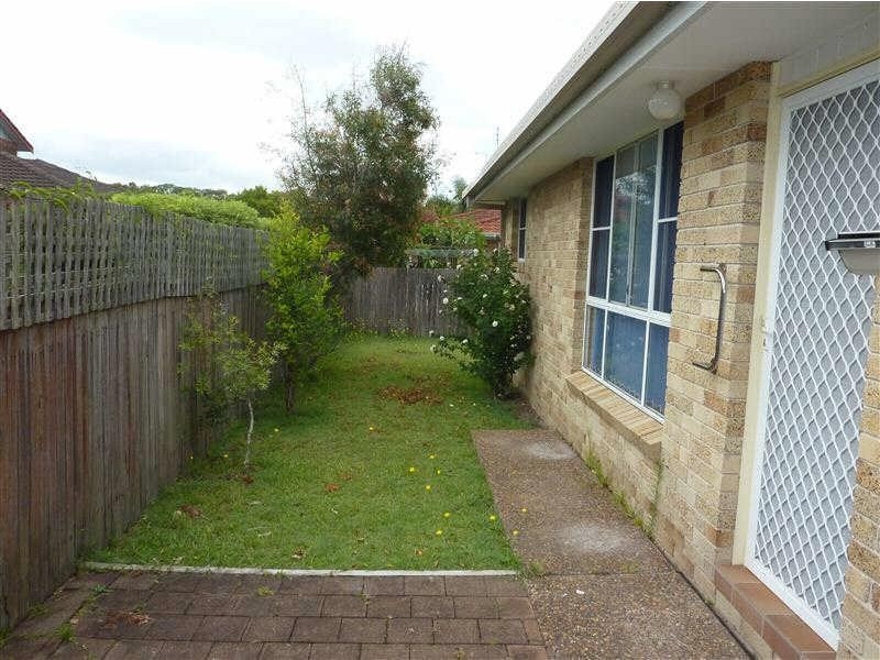 2/28  Argo Pl, Forster NSW 2428