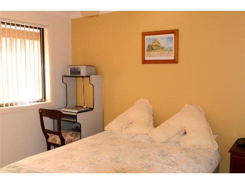 4  Bakara Ct, Forster NSW 2428